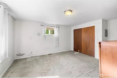 849 Burlingame Road, Mount Vernon, WA 98274 - Photo 14