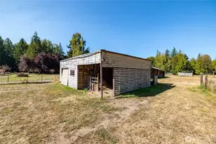 849 Burlingame Rd, Mount Vernon, WA 98274 - Photo 26