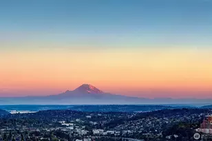 1301 Spring St, Seattle, WA 98104 - Photo 6