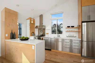 1504 19th Avenue #A, Seattle, WA 98122 - Photo 12