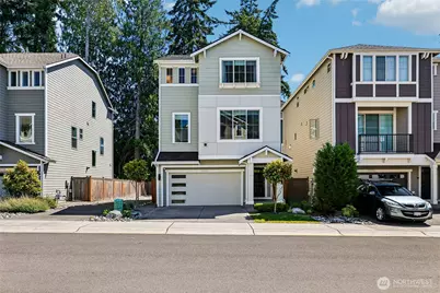 19729 Meridian Place W, Bothell, WA 98012 - Photo 2
