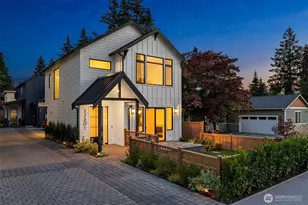 12601 NE 80th St, Kirkland, WA 98033 - Photo 16