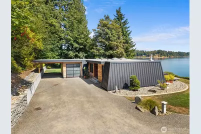 4811 Sunrise Beach Road NW, Olympia, WA 98502 - Photo 4