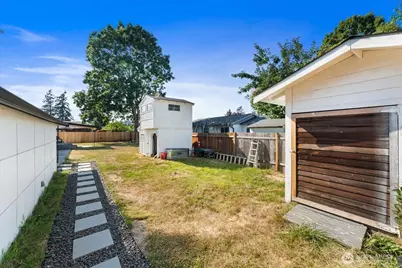 409 3rd Avenue SE, Pacific, WA 98047 - Photo 18