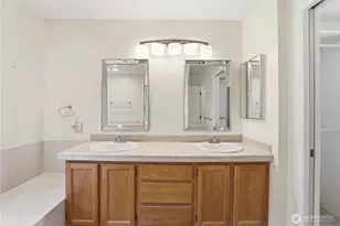 4642 SE Parsons Green Ct, Port Orchard, WA 98367 - Photo 16