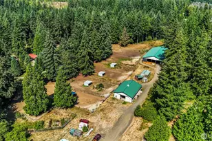 7925 Thornburg St SW, Olympia, WA 98512 - Photo 2