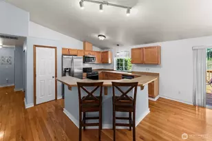 7925 Thornburg St SW, Olympia, WA 98512 - Photo 8