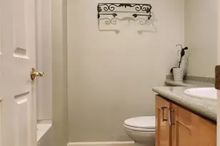 10501 160th Ct NE, Redmond, WA 98052 - Photo 14