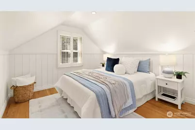 7537 18th Avenue NW, Seattle, WA 98117 - Photo 12