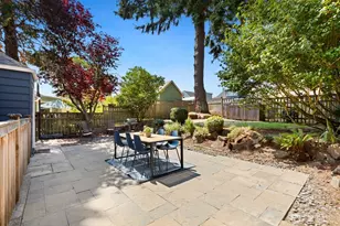 7537 18th Ave NW, Seattle, WA 98117 - Photo 20