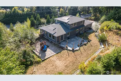 689 Chuckanut Drive N, Bellingham, WA 98229 - Photo 2