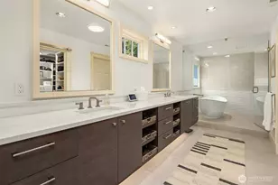 2018 Broadmoor Dr E, Seattle, WA 98112 - Photo 20