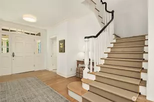 2018 Broadmoor Dr E, Seattle, WA 98112 - Photo 14