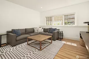 2018 Broadmoor Dr E, Seattle, WA 98112 - Photo 30