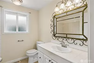 20224 Greenwood Ave N, Shoreline, WA 98133 - Photo 14