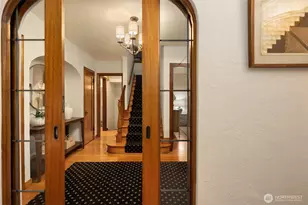2301 Rosemont Pl W, Seattle, WA 98199 - Photo 26