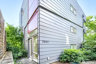 3812 Whitman Ave N, Seattle, WA 98103 - Photo 2