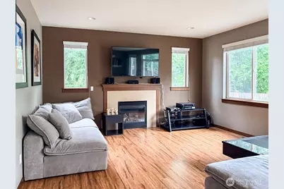 2824 93rd Place SE, Everett, WA 98208 - Photo 2