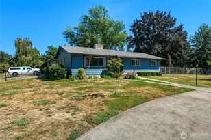 601 Coppei Ave, Waitsburg, WA 99361 - Photo 2