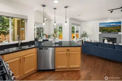 10820 NE 144th Court, Kirkland, WA 98034 - Photo 8