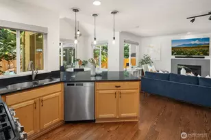 10820 NE 144th Ct, Kirkland, WA 98034 - Photo 8