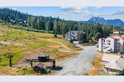 223 Hyak Drive E #617, Snoqualmie Pass, WA 98068 - Photo 16