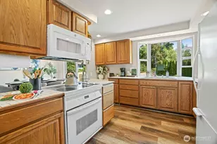 15003 45th Pl W, Lynnwood, WA 98087 - Photo 4
