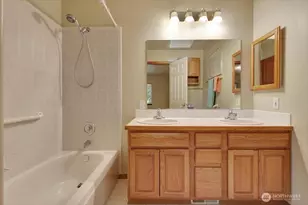 14114 Beverly Park Rd, Edmonds, WA 98026 - Photo 28