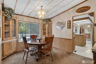 16211 Hackamore Way E, Greenwater, WA 98022 - Photo 6