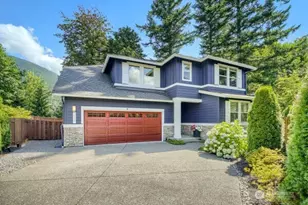 1698 SE 12th St, North Bend, WA 98045 - Photo 1