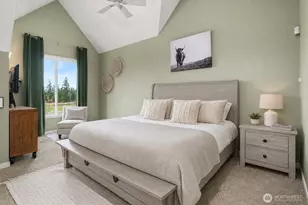 33111 78 Ave E, Eatonville, WA 98328 - Photo 14