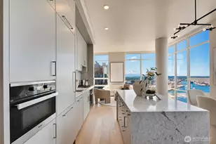 121 Stewart St, Seattle, WA 98101 - Photo 4
