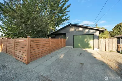 7213 E E Street, Tacoma, WA 98404 - Photo 4