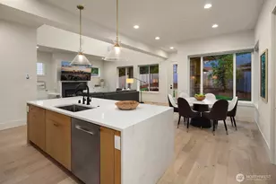 2009 166th Pl NE, Bellevue, WA 98008 - Photo 12