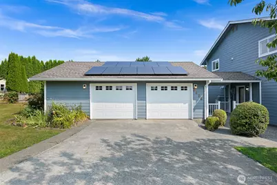 2438 N Bakerview Park Drive, Ferndale, WA 98248 - Photo 2