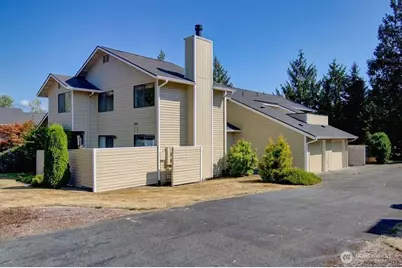 2630 Club Court #101, Mount Vernon, WA 98273 - Photo 1