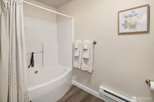 6405 Isaac Ave SE, Auburn, WA 98092 - Photo 16