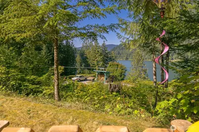 9273 Black Mountain Lane, Maple Falls, WA 98266 - Photo 12