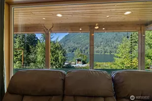 9273 Black Mountain Ln, Maple Falls, WA 98266 - Photo 18