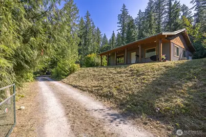 9273 Black Mountain Lane, Maple Falls, WA 98266 - Photo 4