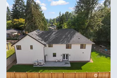 20101 75th Avenue NE, Kenmore, WA 98028 - Photo 36