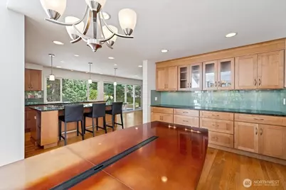 8510 SE 72nd Street, Mercer Island, WA 98040 - Photo 12