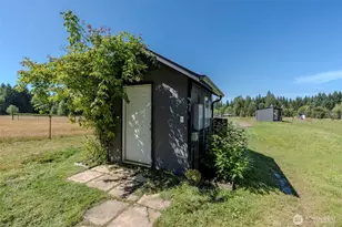 819 Middle Fork Rd, Onalaska, WA 98570 - Photo 32