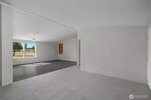 18032 Meyer Ln SW, Rochester, WA 98579 - Photo 12
