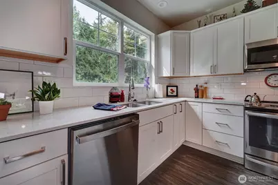 510 Mount Constance Way, Port Ludlow, WA 98365 - Photo 8