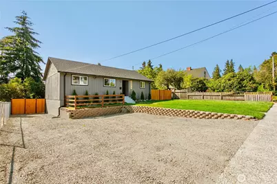 3211 Herren Avenue, Bremerton, WA 98310 - Photo 2