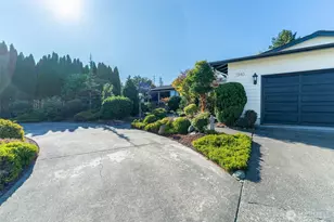 1340 E 8th St, Port Angeles, WA 98362 - Photo 4