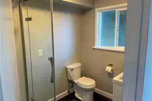 2333 Edmunds Ave NE, Renton, WA 98056 - Photo 14