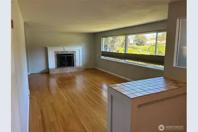 2333 Edmunds Avenue NE, Renton, WA 98056 - Photo 6