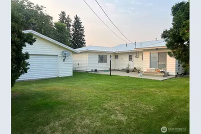 1518 Columbia Avenue, Bridgeport, WA 98813 - Photo 4
